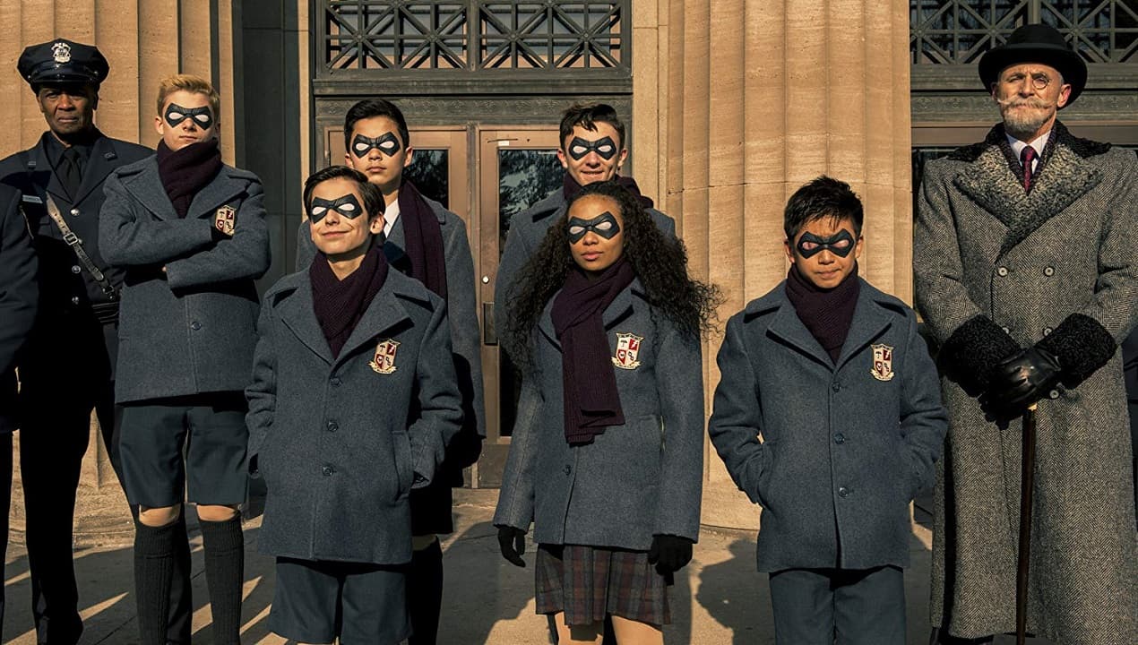 The Umbrella Academy en Netflix: una familia disfuncional de superhéroes, como los Tenenbaum pero con poderes
