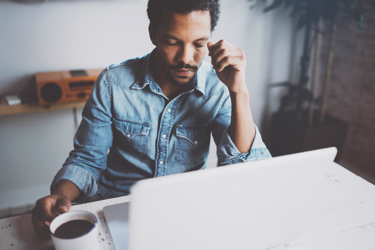 Tener un mal jefe puede enfermarte y ser tan perjudicial como el cigarrillo