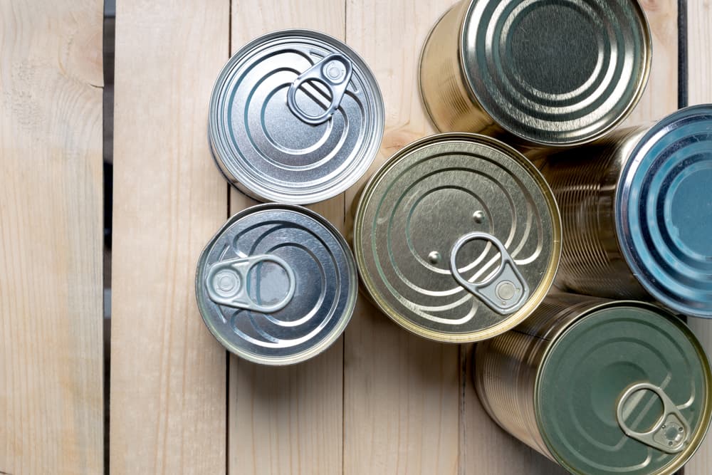 ¿Vives en la CDMX? Ya puedes obtener beneficios mientras reciclas tus latas de comida, ¡entérate cómo!